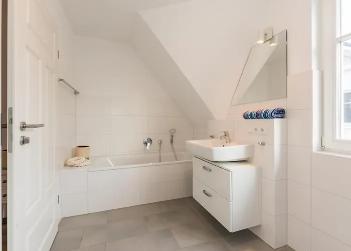 Schulstr_28 _haus Helle Brise_ בית נופש *